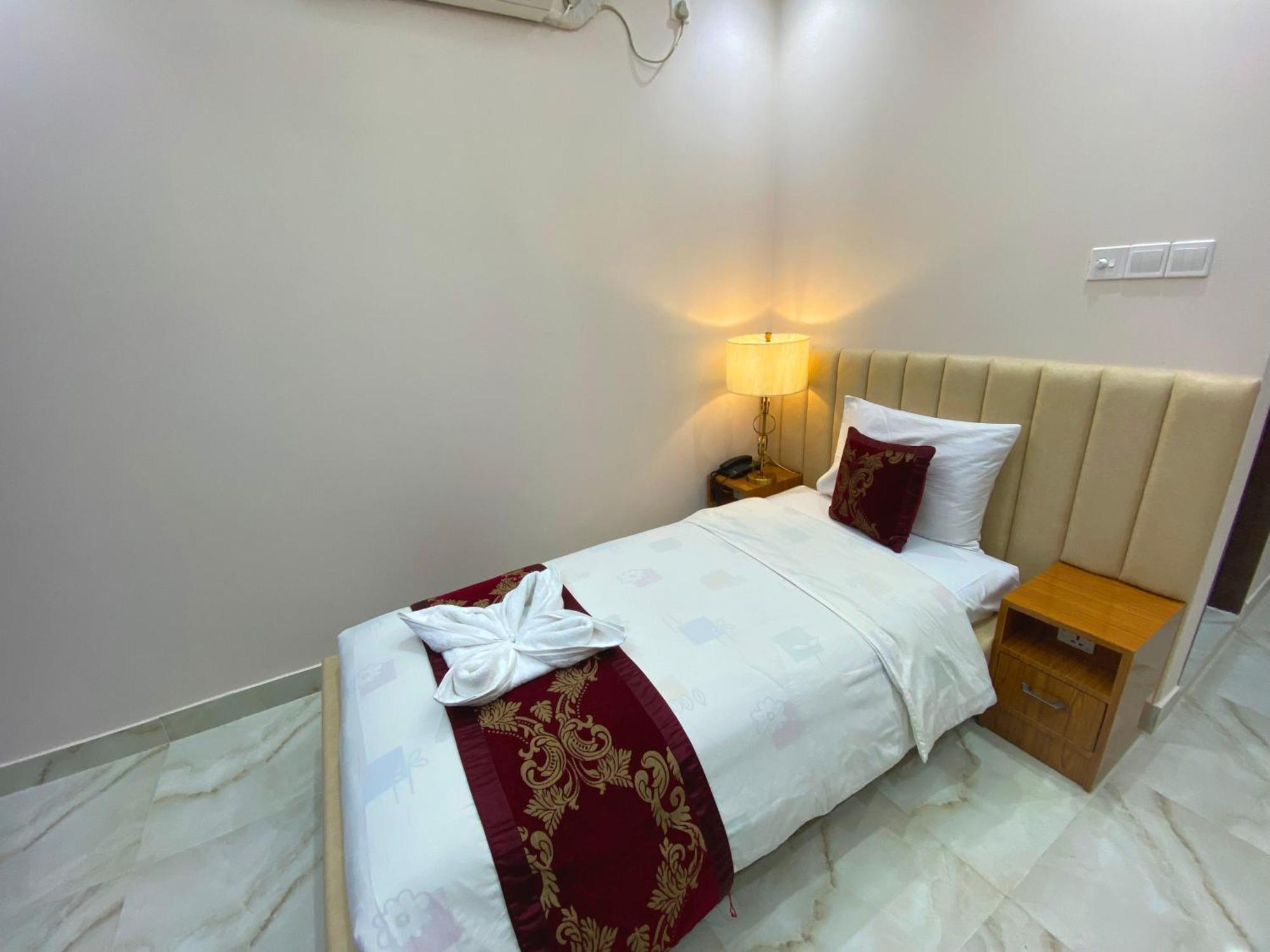 Hotel Valentino Noakhali Exterior foto